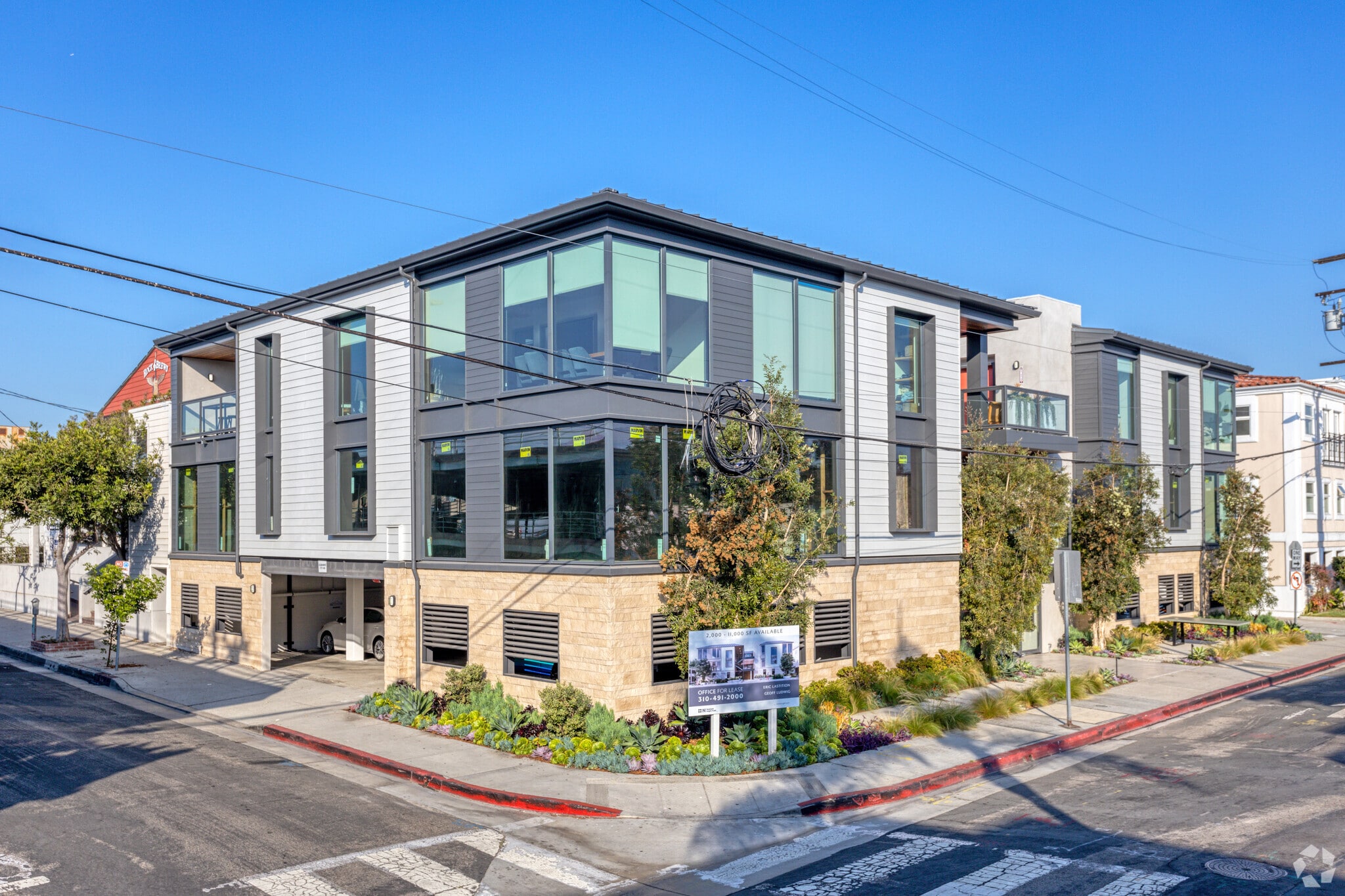 1201 Morningside Dr, Manhattan Beach, CA à louer Photo de l’immeuble– Image 1 sur 9