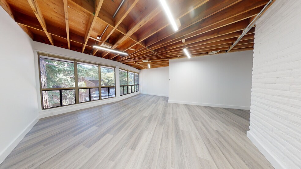 20 Sunnyside Ave, Mill Valley, CA à vendre - Photo de l’immeuble – Image 3 sur 14