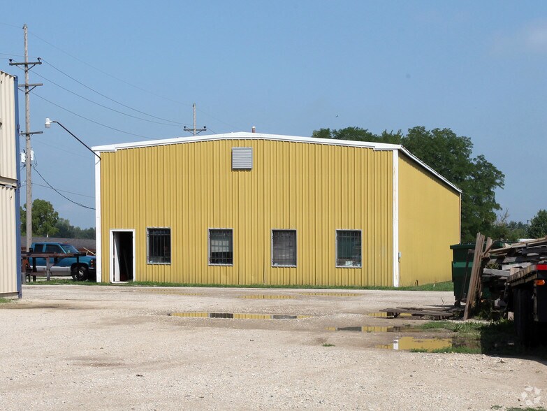 3800 S Meeker Ave, Muncie, IN à vendre - Photo principale – Image 1 sur 7