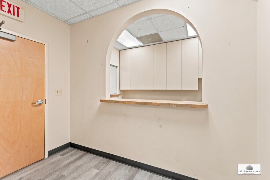 475 Highway 70, Lakewood, NJ à louer - Photo de l’immeuble – Image 3 sur 23