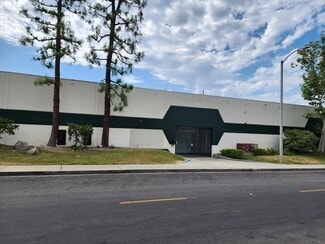 Plus de détails pour 956-972 Griswold Ave, San Fernando, CA - Industriel/Logistique à louer