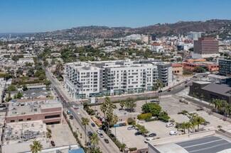 Plus de détails pour 1331 N Cahuenga Blvd, Los Angeles, CA - Local commercial à louer