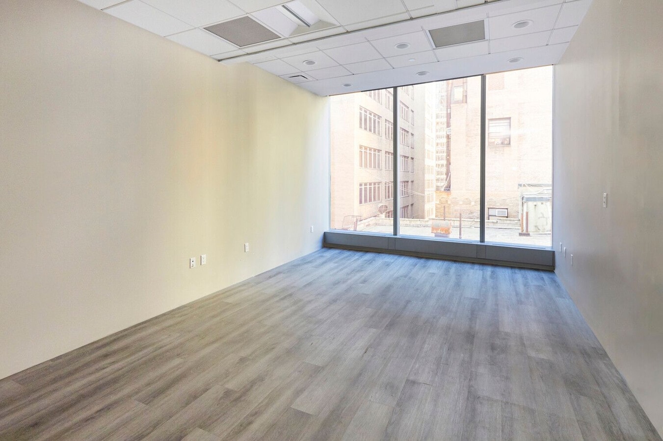 50 W 47th St, New York, NY 10036 - Lot 10-U - - Photo intérieure - Image 2 of 5