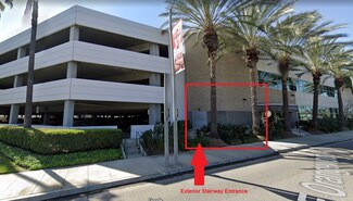 Plus de détails pour 3600 W Orangewood Ave, Orange, CA - Local commercial à louer