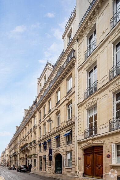 Bureau dans Paris à louer - Photo de l’immeuble – Image 3 sur 4