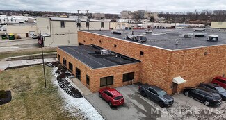 Plus de détails pour 35264 Topps Industrial Pky, Willoughby, OH - Industriel/Logistique à vendre