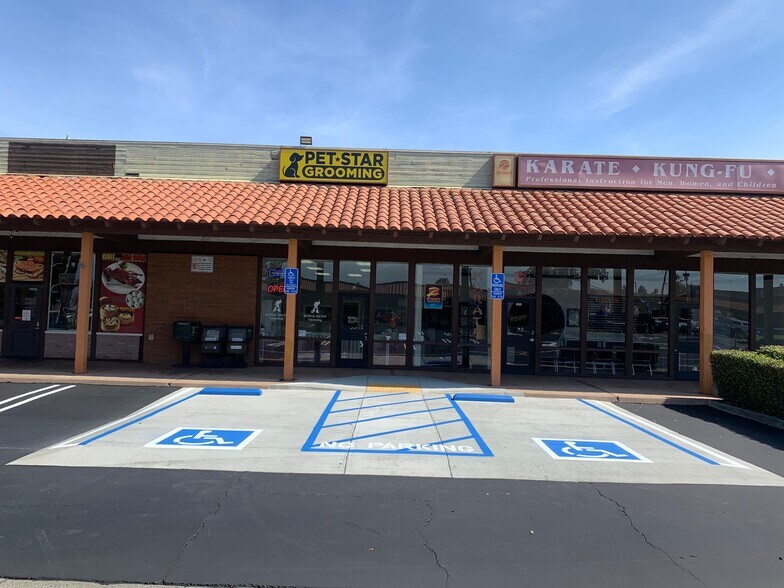 2060 S Euclid, Anaheim, CA à louer - Photo de l’immeuble – Image 3 sur 6