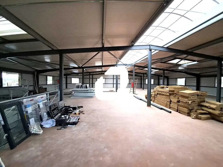 Bureau dans Saint-Caprais-de-Bordeaux à louer - Photo de l’immeuble – Image 2 sur 4