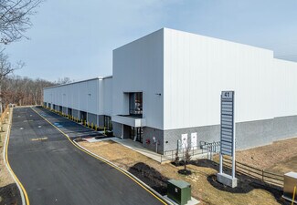 Plus de détails pour 41 Randolph Rd, Howell, NJ - Industriel/Logistique à louer