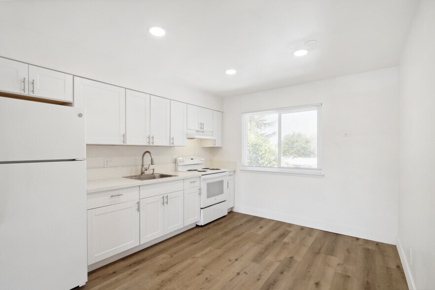 2933 Eastern Ave, Sacramento, CA à vendre - Photo de l’immeuble – Image 3 sur 20