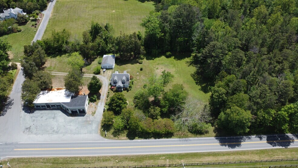 5441-5447 Gordonsville Rd, Keswick, VA à vendre - Photo de l’immeuble – Image 2 sur 13