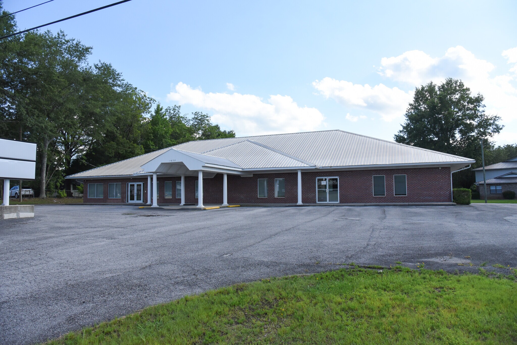 1635 Highway 31, Hartselle, AL à louer Photo de l’immeuble– Image 1 sur 20