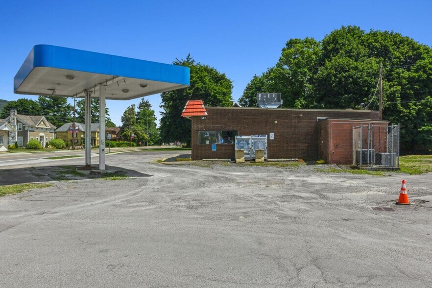 2 E Main St, Canisteo, NY à vendre - Photo de l’immeuble – Image 3 sur 22