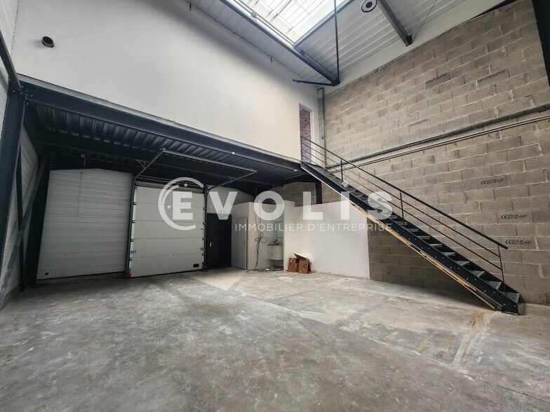 401 Rue Le Chatelier, Vaulx-Milieu à vendre - Photo intérieure – Image 2 sur 13