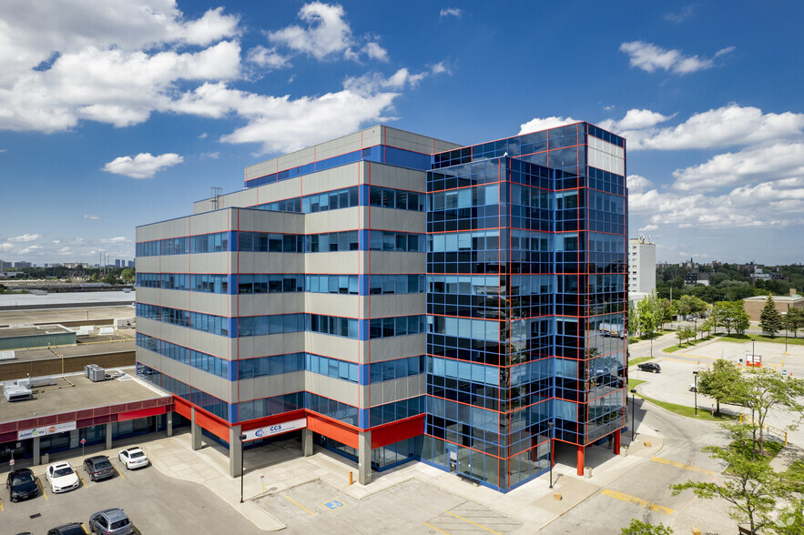 2200-2206 Eglinton Ave E, Toronto, ON à louer - Photo de l’immeuble – Image 1 sur 6