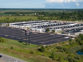 9911 Avon Lake Rd, Burbank, OH à louer Aérien– Image 1 sur 12