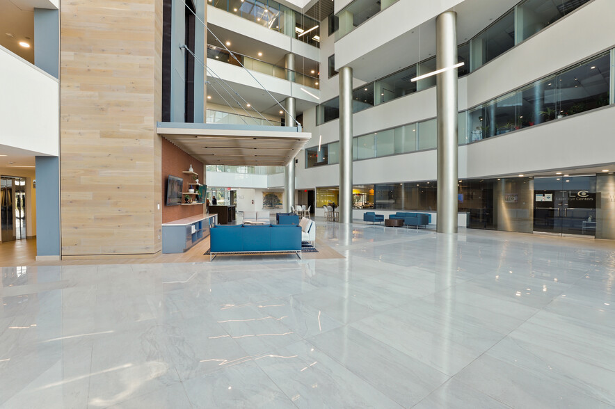 11200 Rockville Pike, North Bethesda, MD à louer - Hall d’entrée – Image 3 sur 21