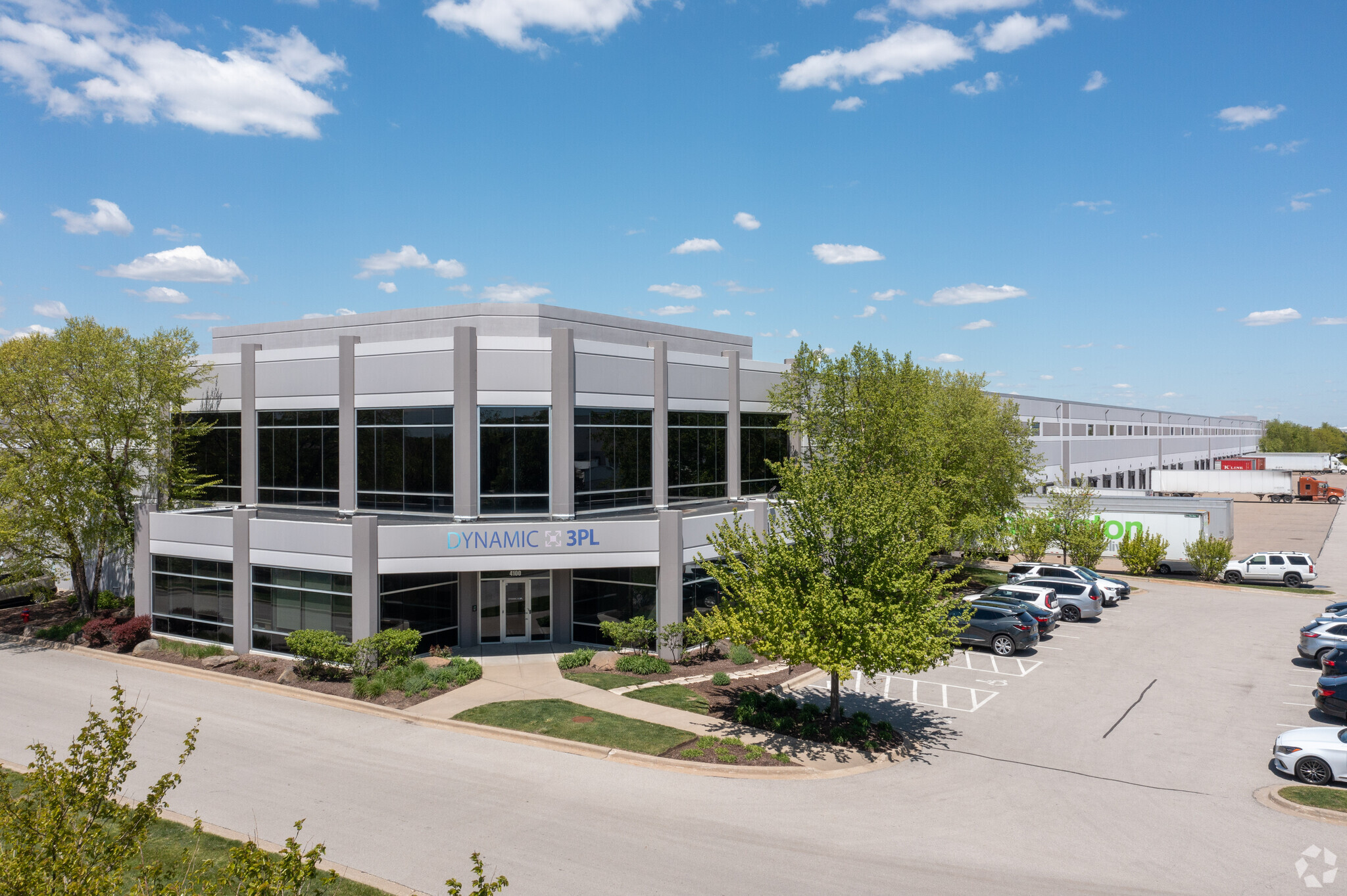 4100 Rock Creek Blvd, Joliet, IL à louer Photo de l’immeuble– Image 1 sur 12