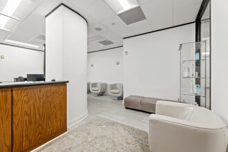 4900 Woodway Dr, Houston, TX à louer Photo intérieure– Image 2 sur 11