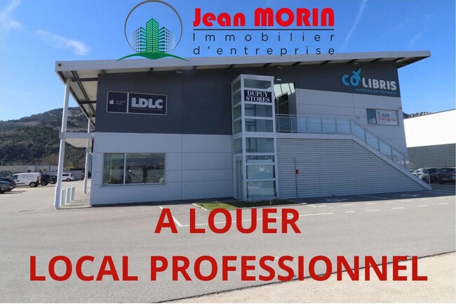 Plus de détails pour Local d'activités à louer