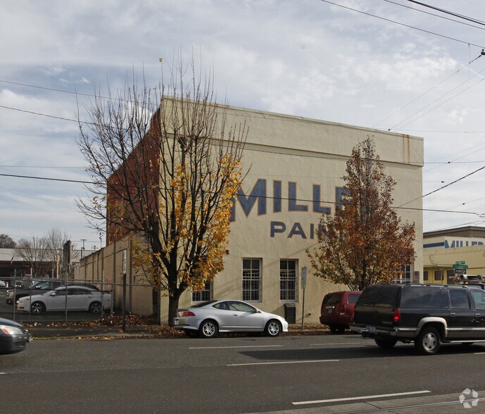 407 SE Pine St, Portland, OR à vendre - Photo de l’immeuble – Image 2 sur 2