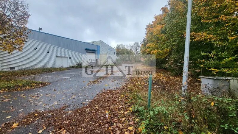 Industriel/Logistique dans Montereau-Fault-Yonne à vendre - Photo de l’immeuble – Image 2 sur 18