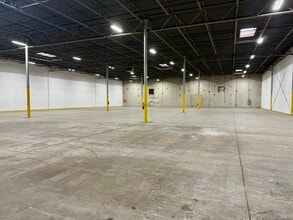 918 113th St, Arlington, TX à louer Photo intérieure– Image 2 sur 6