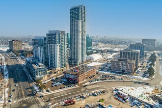 2175 Sheppard Ave, Toronto, ON - Vue aérienne  vue de carte