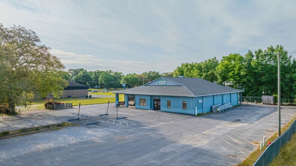 5129 Dogwood Dr, Milton, FL à vendre - Photo de l’immeuble – Image 3 sur 27