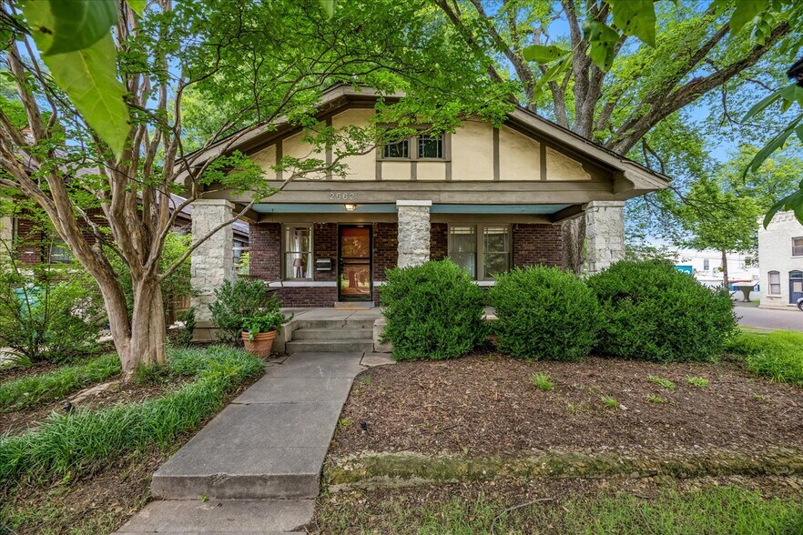 2562 Sam Cooper Blvd, Memphis, TN à vendre - Photo de l’immeuble – Image 2 sur 27