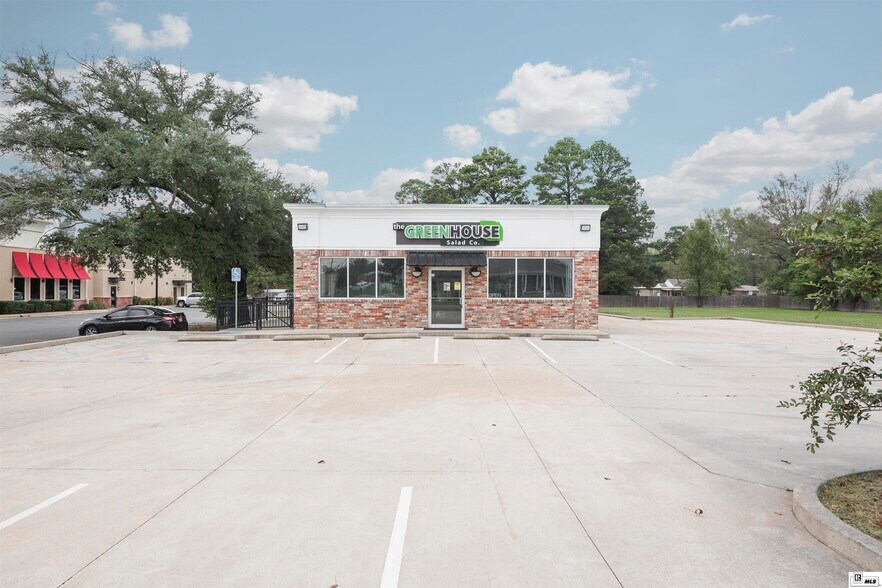 1412 Ridge Ave, West Monroe, LA à vendre - Photo principale – Image 1 sur 15