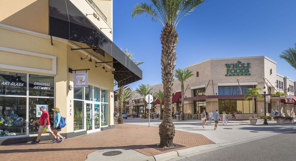 100 Central Ave, Sarasota, FL à louer - Photo de l’immeuble – Image 2 sur 11