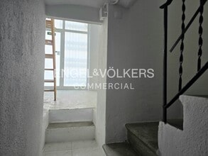 Bureaux/Local commercial dans Barcelone, Barcelona à louer Photo intérieure– Image 1 sur 9