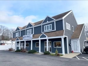 447 Broadway, Taunton, MA à louer Photo intérieure– Image 1 sur 6