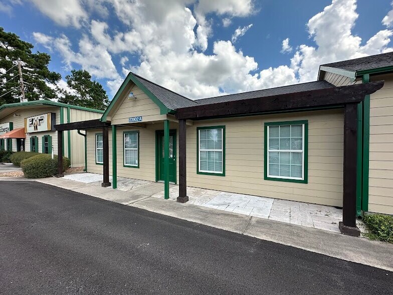 23902 FM 2978, Tomball, TX à louer - Photo intérieure – Image 2 sur 6