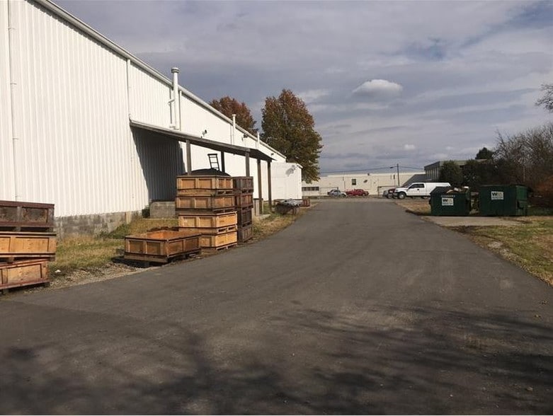 20 Museum Rd, Washington, PA à louer - Photo de l’immeuble – Image 3 sur 23