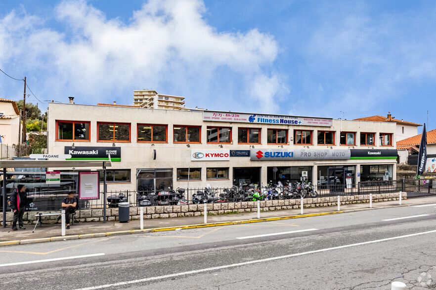 Local commercial dans Antibes à vendre - Photo de l’immeuble – Image 3 sur 4