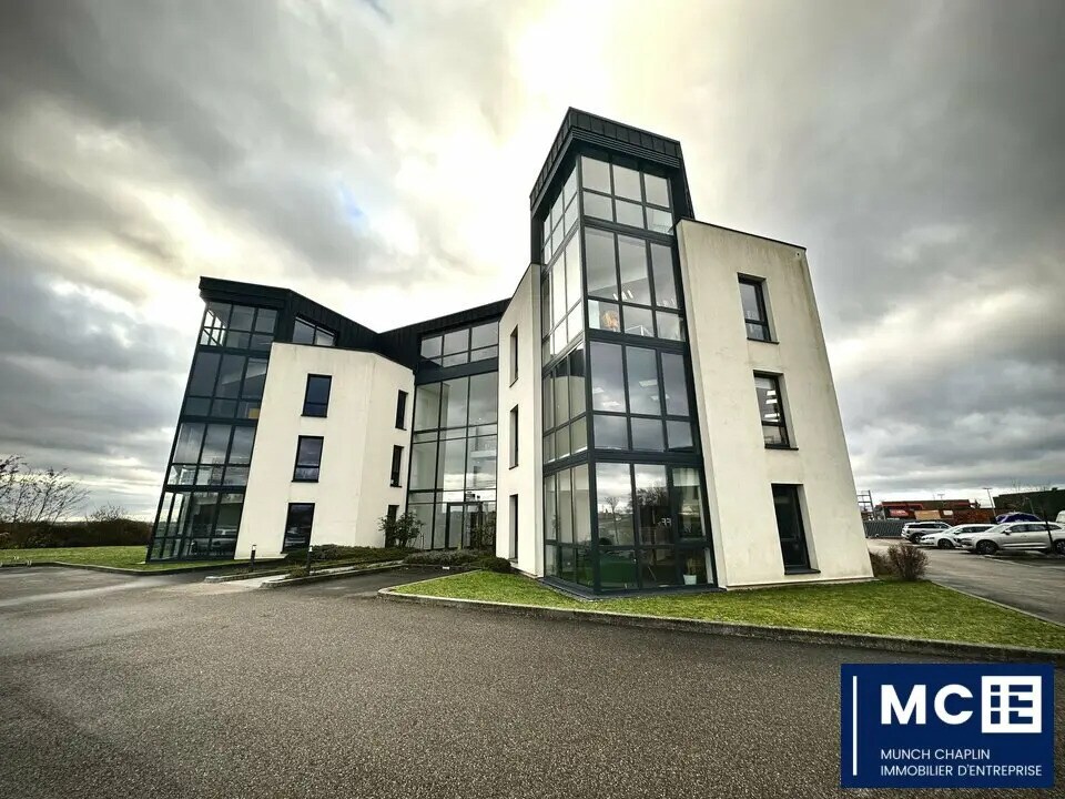 Bureau dans Entzheim à louer Photo de l’immeuble– Image 1 sur 5