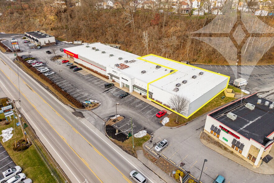 1478 Earl L Core Rd, Morgantown, WV à louer - Photo de l’immeuble – Image 3 sur 14