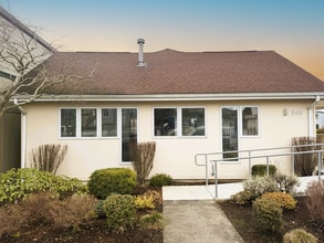 146 3rd Ave S, Edmonds, WA à louer Photo de l’immeuble– Image 2 sur 2