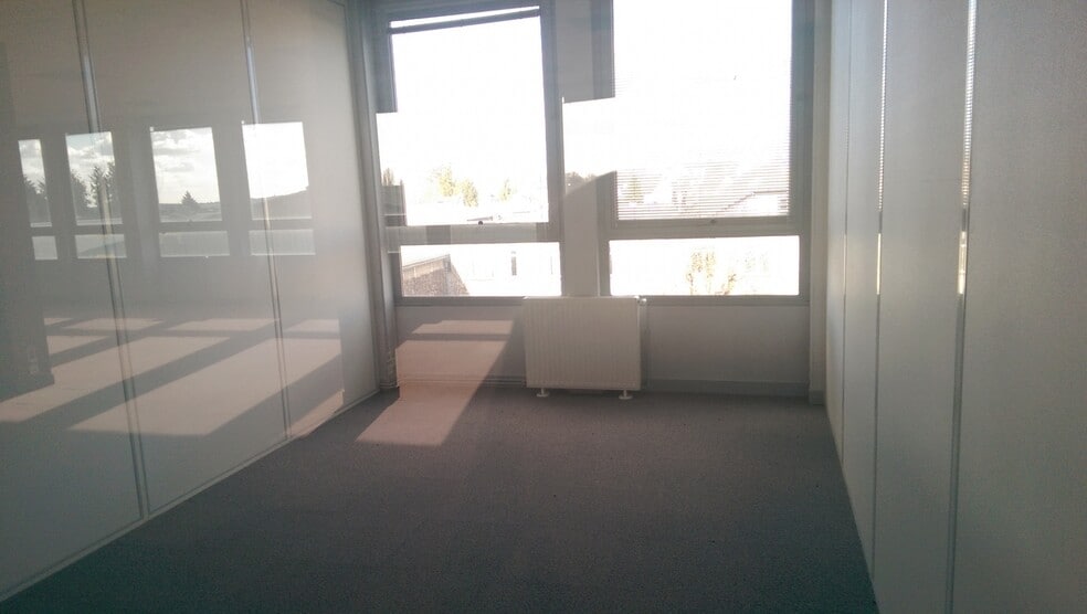 5 Avenue Georges Bataille, Le Plessis-Belleville à louer - Photo intérieure – Image 2 sur 9