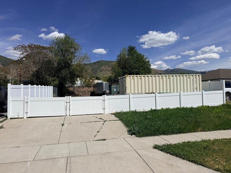 88 W 50 S, Centerville, UT à vendre - Photo de l’immeuble – Image 3 sur 7