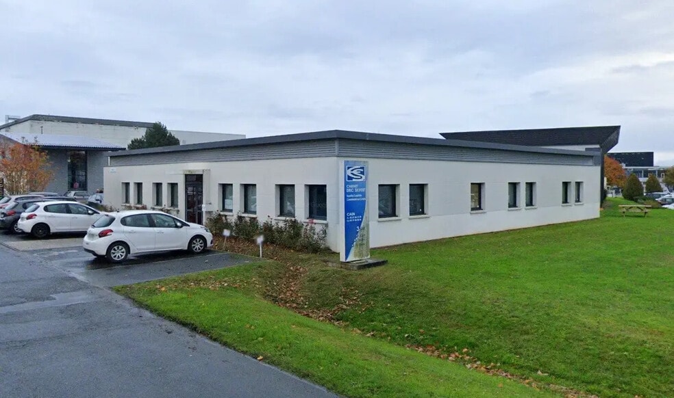 Bureau dans Hérouville-Saint-Clair à louer - Photo de l’immeuble – Image 1 sur 4