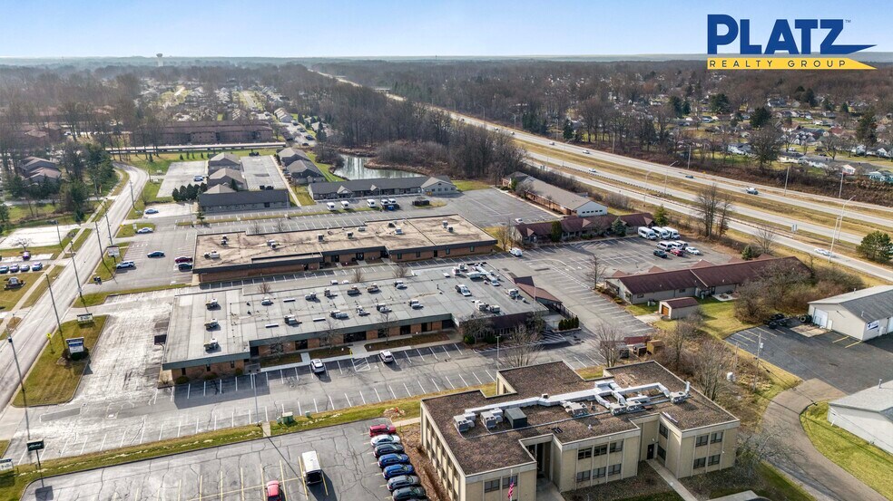 54 Westchester Dr, Youngstown, OH à vendre - Photo de l’immeuble – Image 3 sur 7