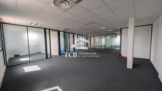 Plus de détails pour Bureau à vendre