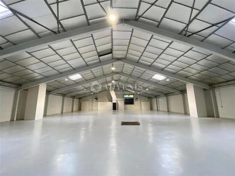 1 Bis Rue Du Marais, Montreuil à louer - Photo intérieure – Image 2 sur 12