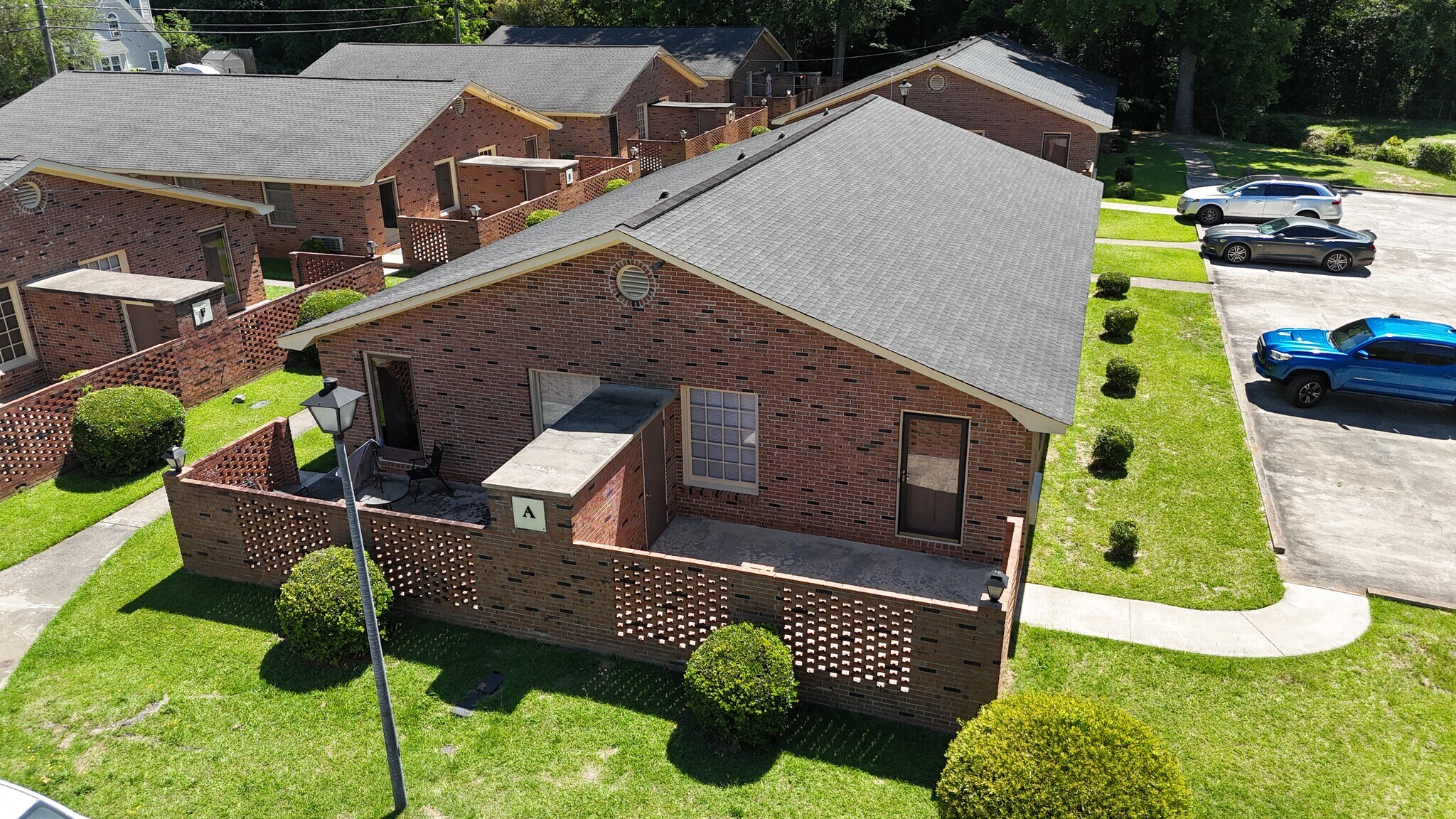 3610 Timberlane Dr, Columbia, SC à vendre Photo de l’immeuble– Image 1 sur 11