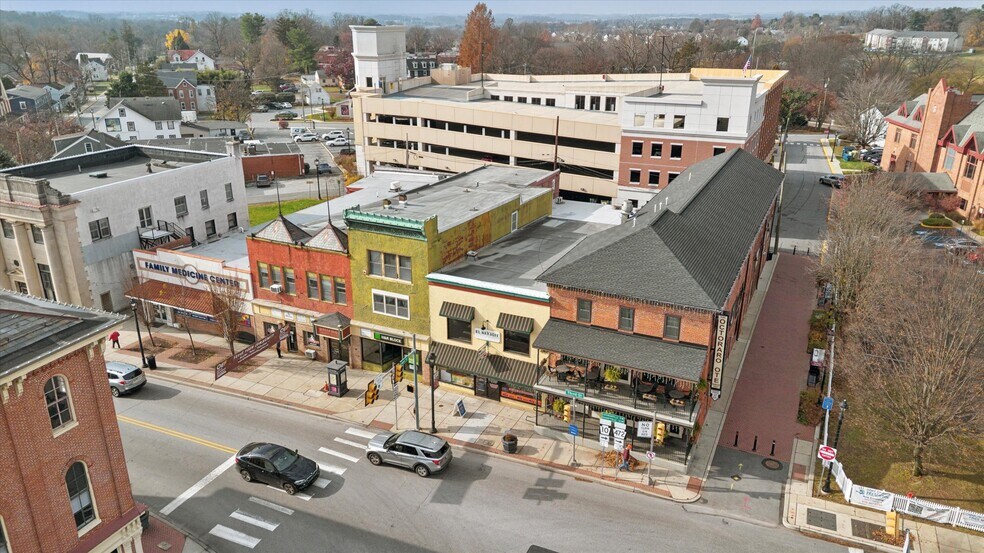 8-10 S 3rd St, Oxford, PA à louer - Photo de l’immeuble – Image 3 sur 12
