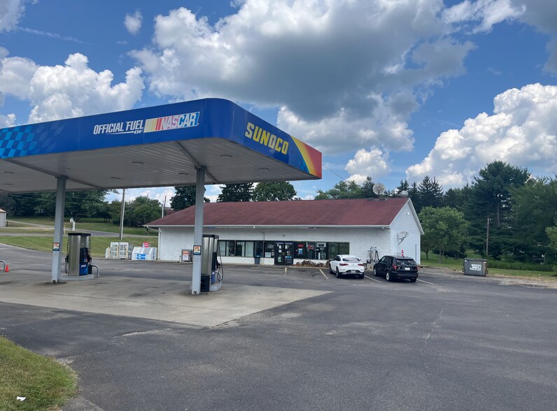 6325 Newark Rd, Nashport, OH à vendre - Photo de l’immeuble – Image 3 sur 5