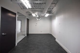 321 Water St, Vancouver, BC à louer Photo intérieure– Image 2 sur 7